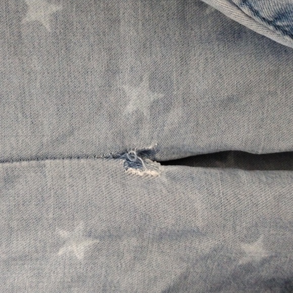 Chelsea and Theodore blue jean long sleeve shirt - Picture 4 of 6